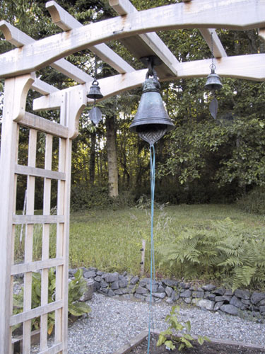 Trillium Mountain Bell